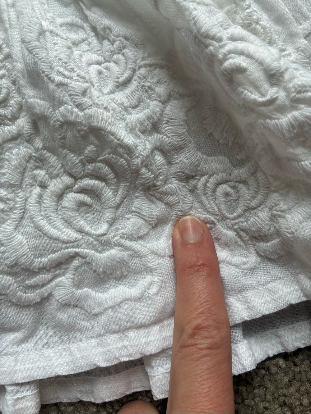 Burberry Girls White Embroidered Circle Skirt - Picture 13 of 16